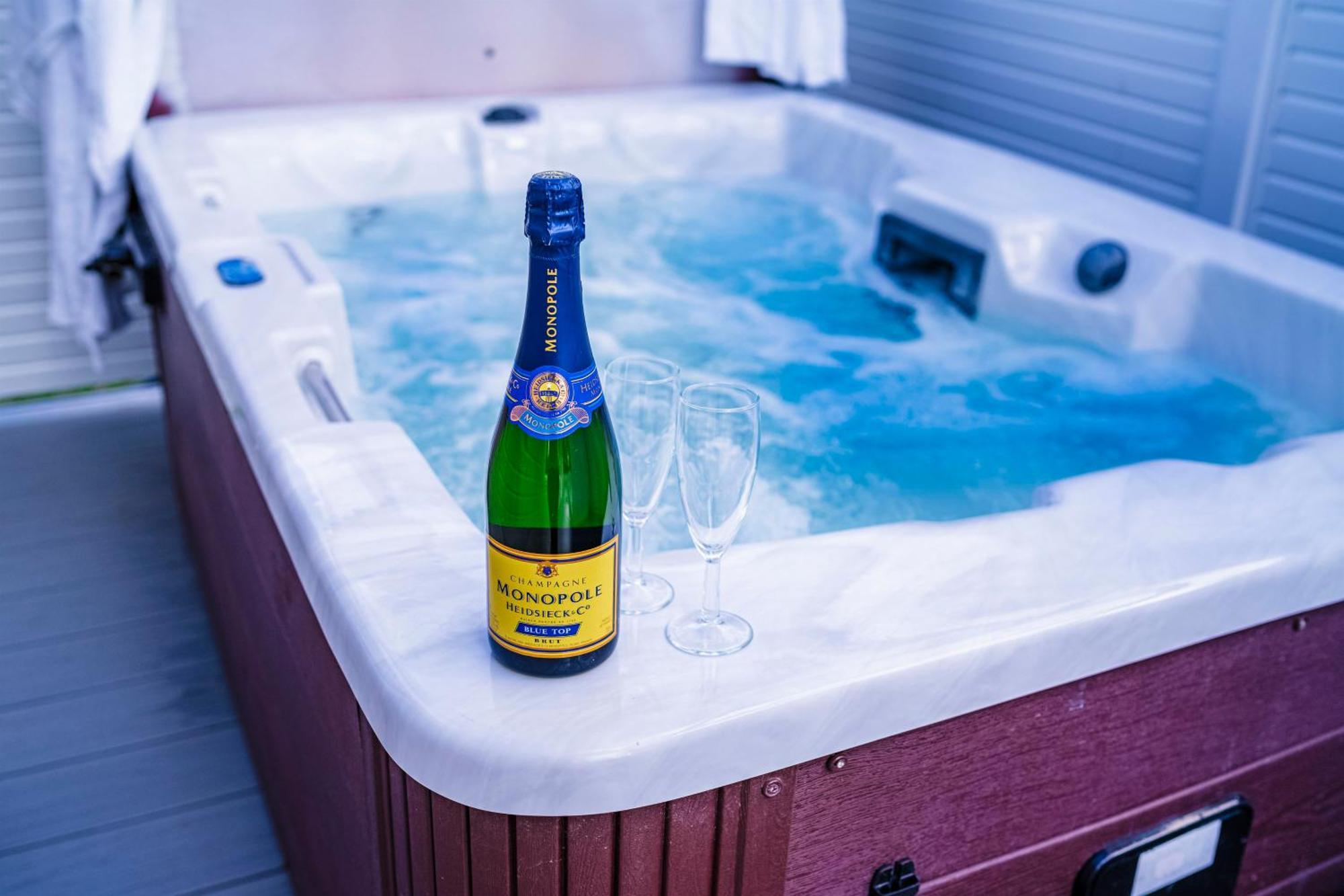 Callander Woods Holiday Park Rom bilde