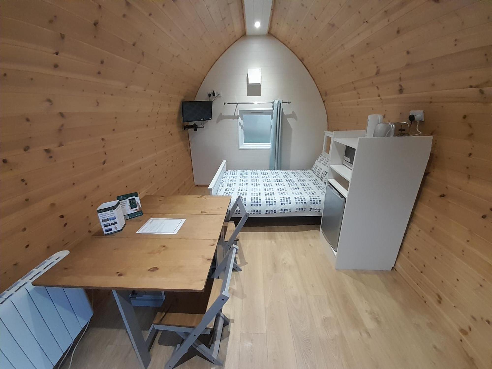 Callander Woods Holiday Park Rom bilde